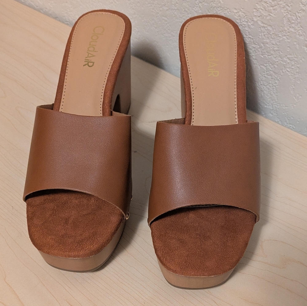 CloudAir Women's Brown Slide Sandals